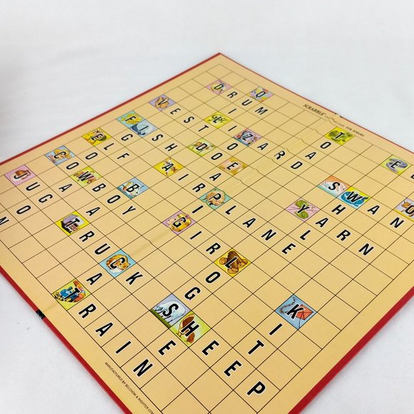 Junior Scrabble 1964 | Vintage Board Game Night - Picture 6 of 9